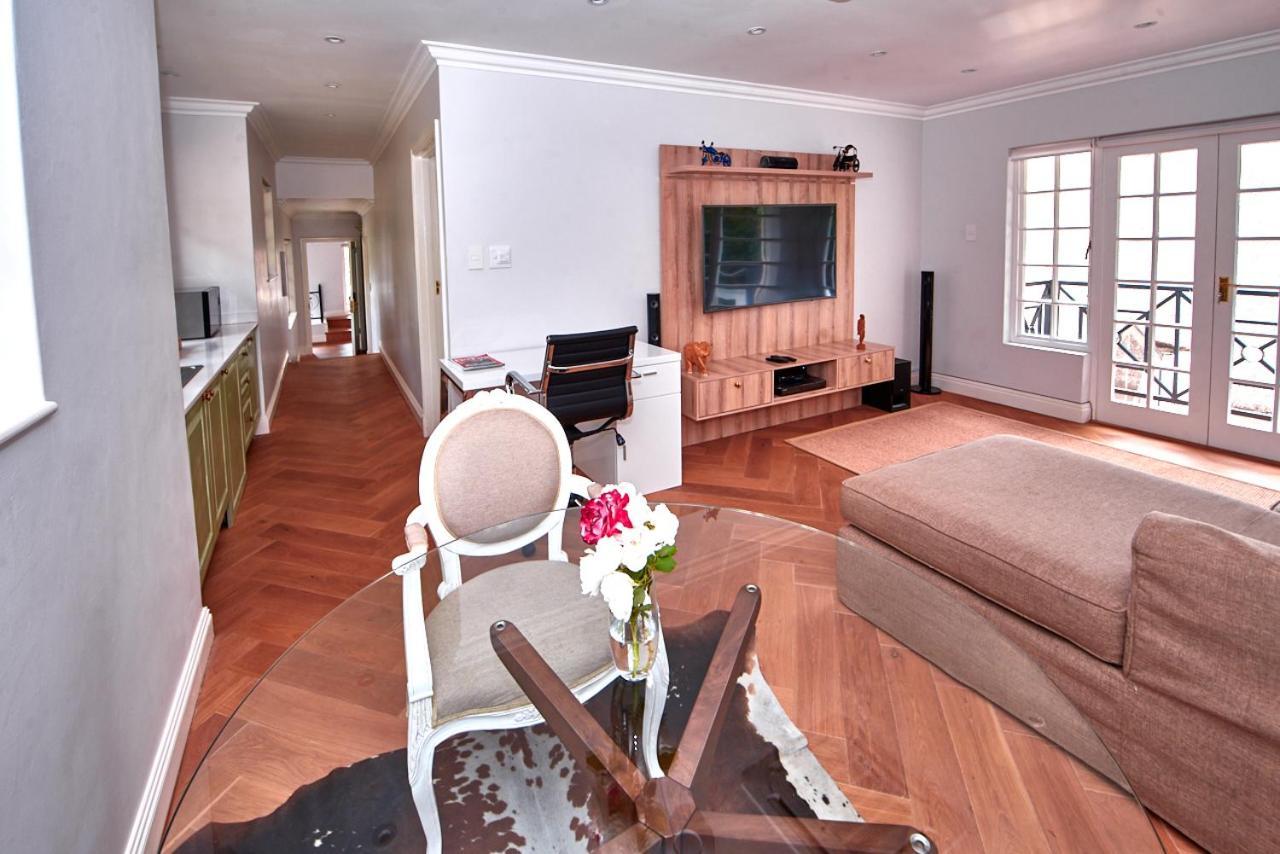 Sandton Country Manor Johannesburg Exterior photo