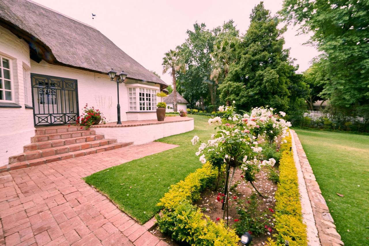 Sandton Country Manor Johannesburg Exterior photo